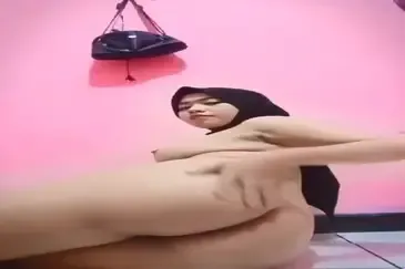 Jilbab Soleh Colmek Nunggu Pacar Belakang Sekolah