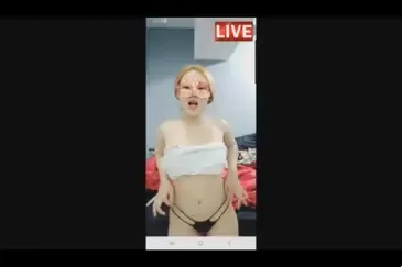 Live Show 190 Cewek Gendut Binal Squirt Lumer